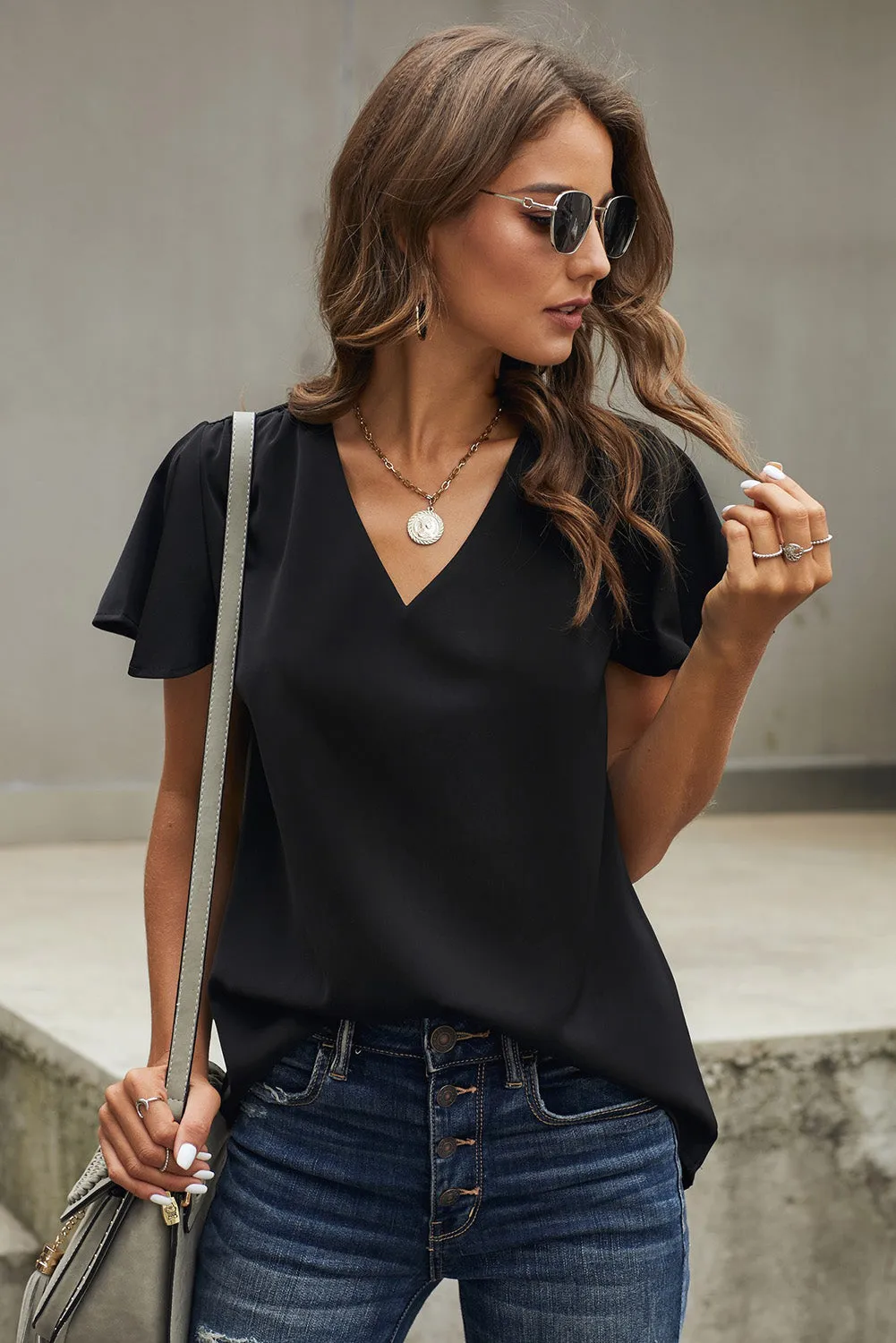 Black V Neck Short Sleeve Tee