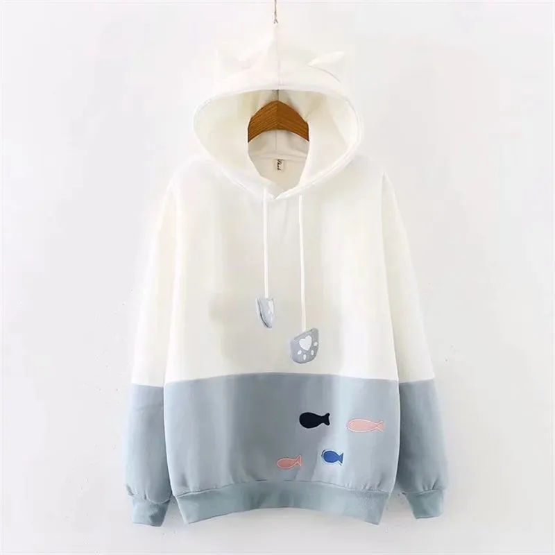 CUTE FISH EMBROIDERED LONG SLEEVE HOODIE UB2661