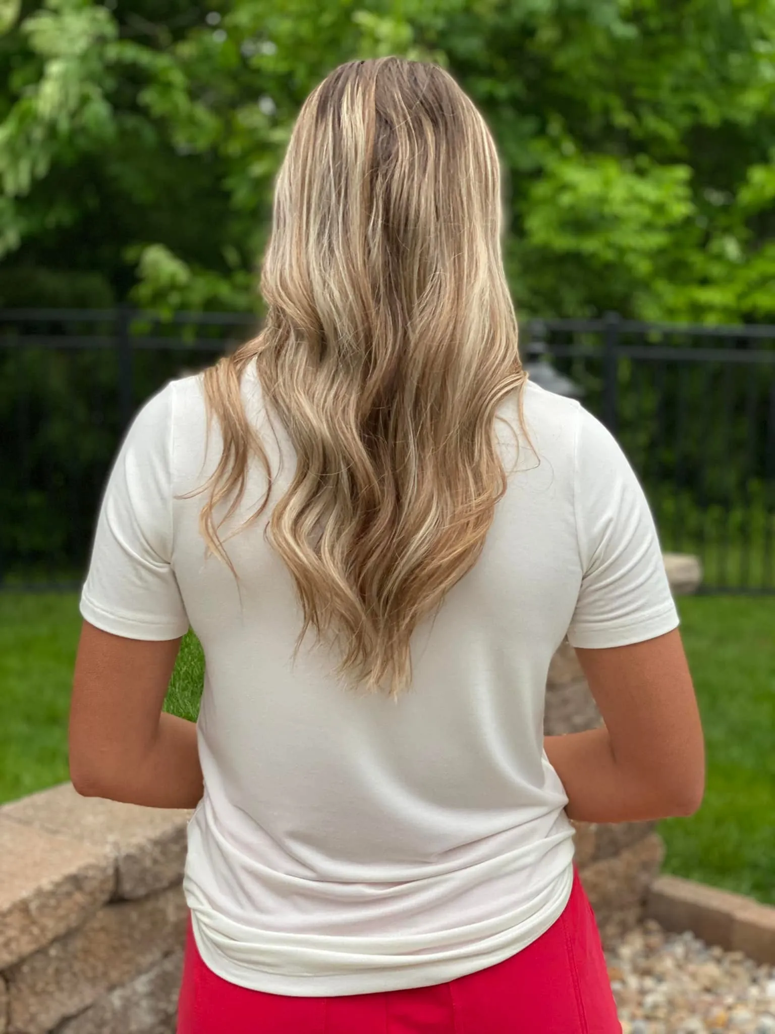 Favorite Basic V-Neck - White