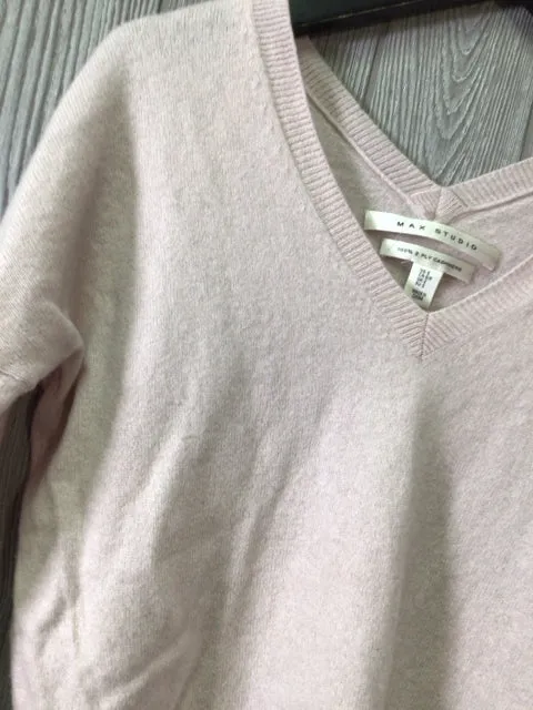 Max Studio Cashmere Sweater Size Small
