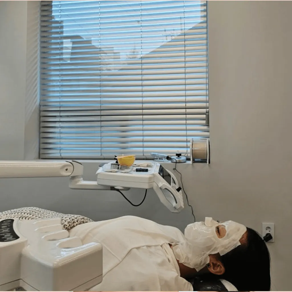[Mua Place] Facial Treatment & Skin Care in Gangnam, Seoul