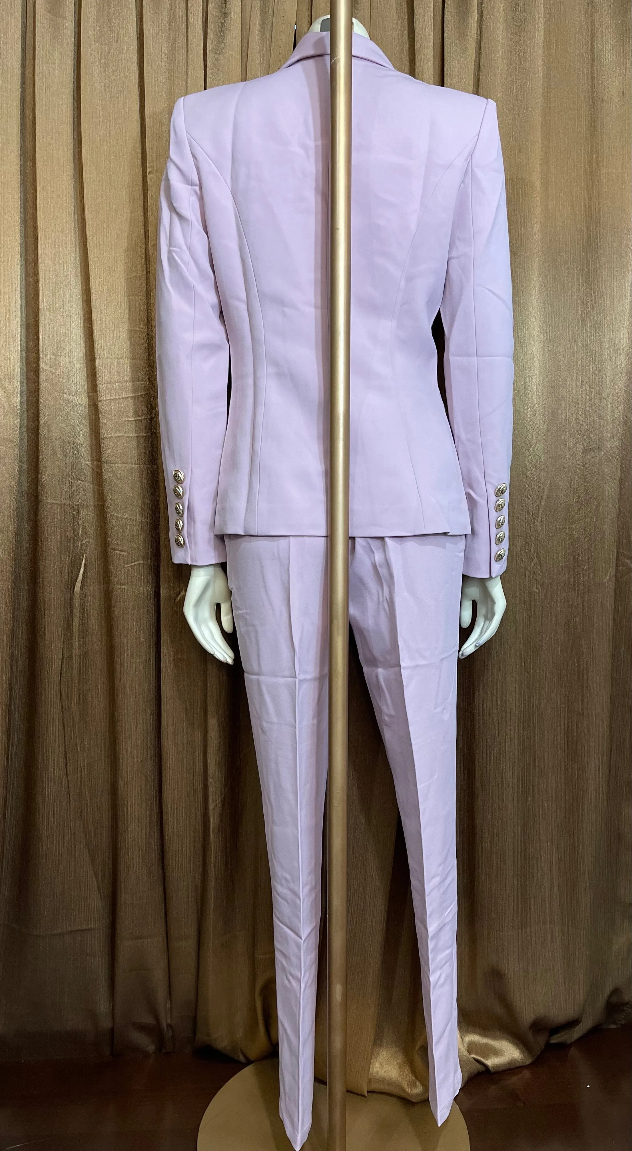 “QUEEN MACHHLI” (MAUVE)