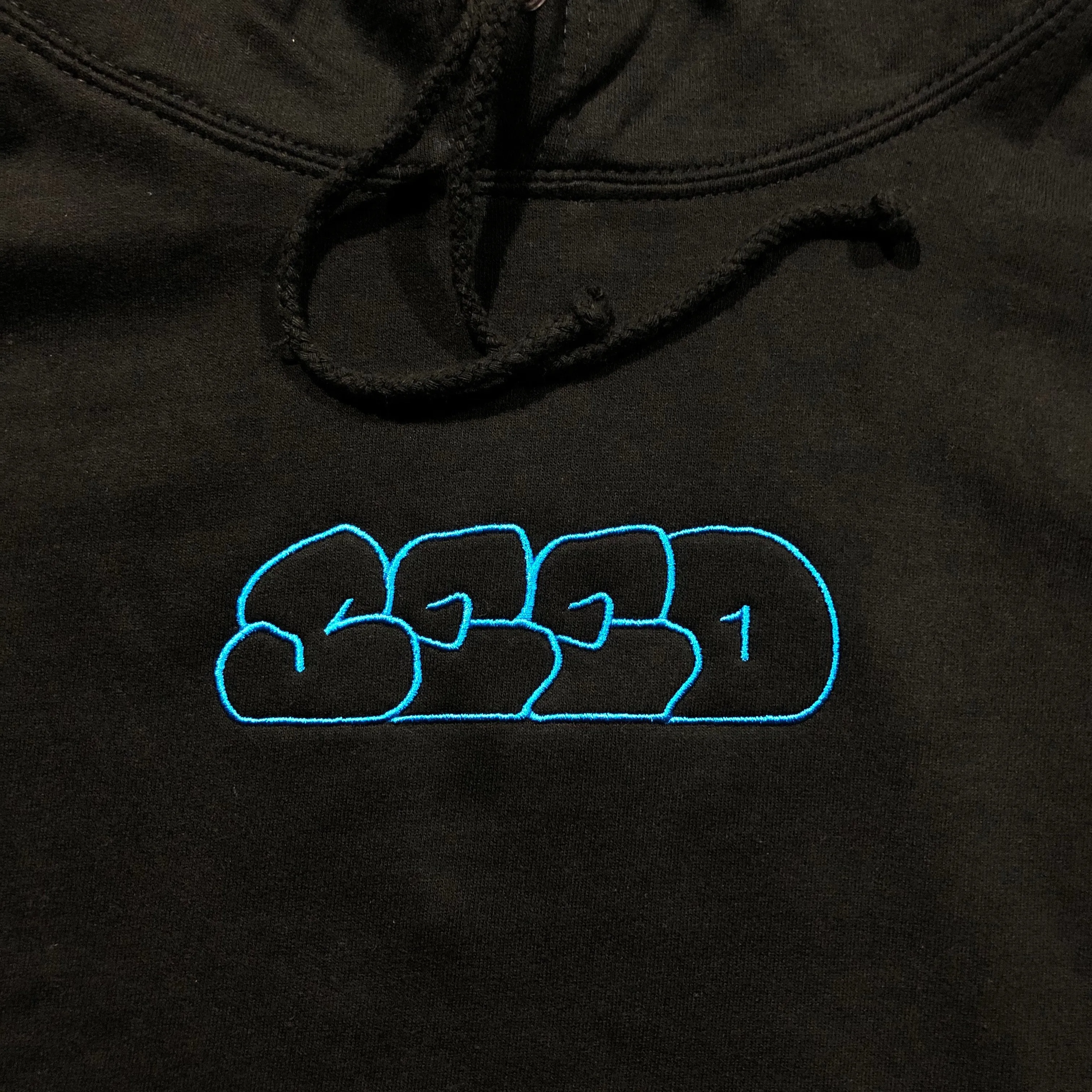 Seed Throw Embroidered Hoodie - Black