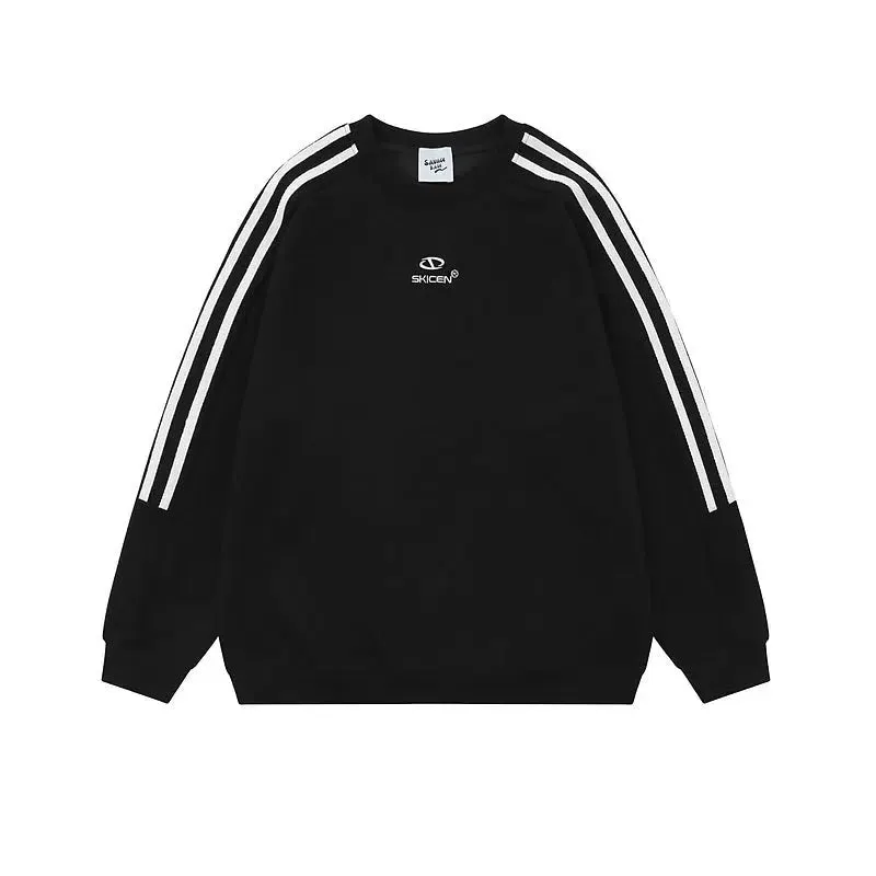 Simple Embroidered Round Neck Sweatshirt