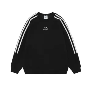 Simple Embroidered Round Neck Sweatshirt