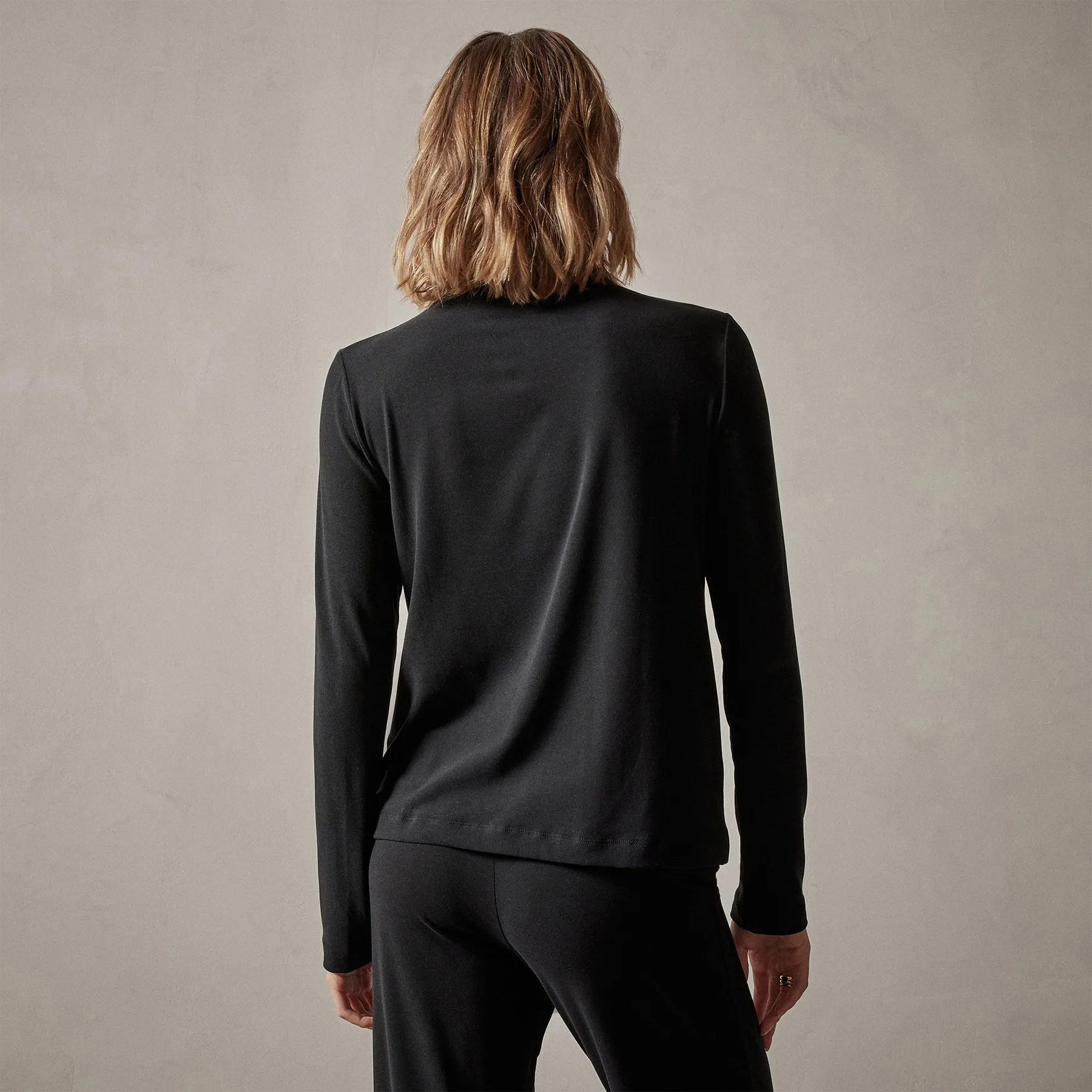 Sueded Stretch Turtleneck - Black
