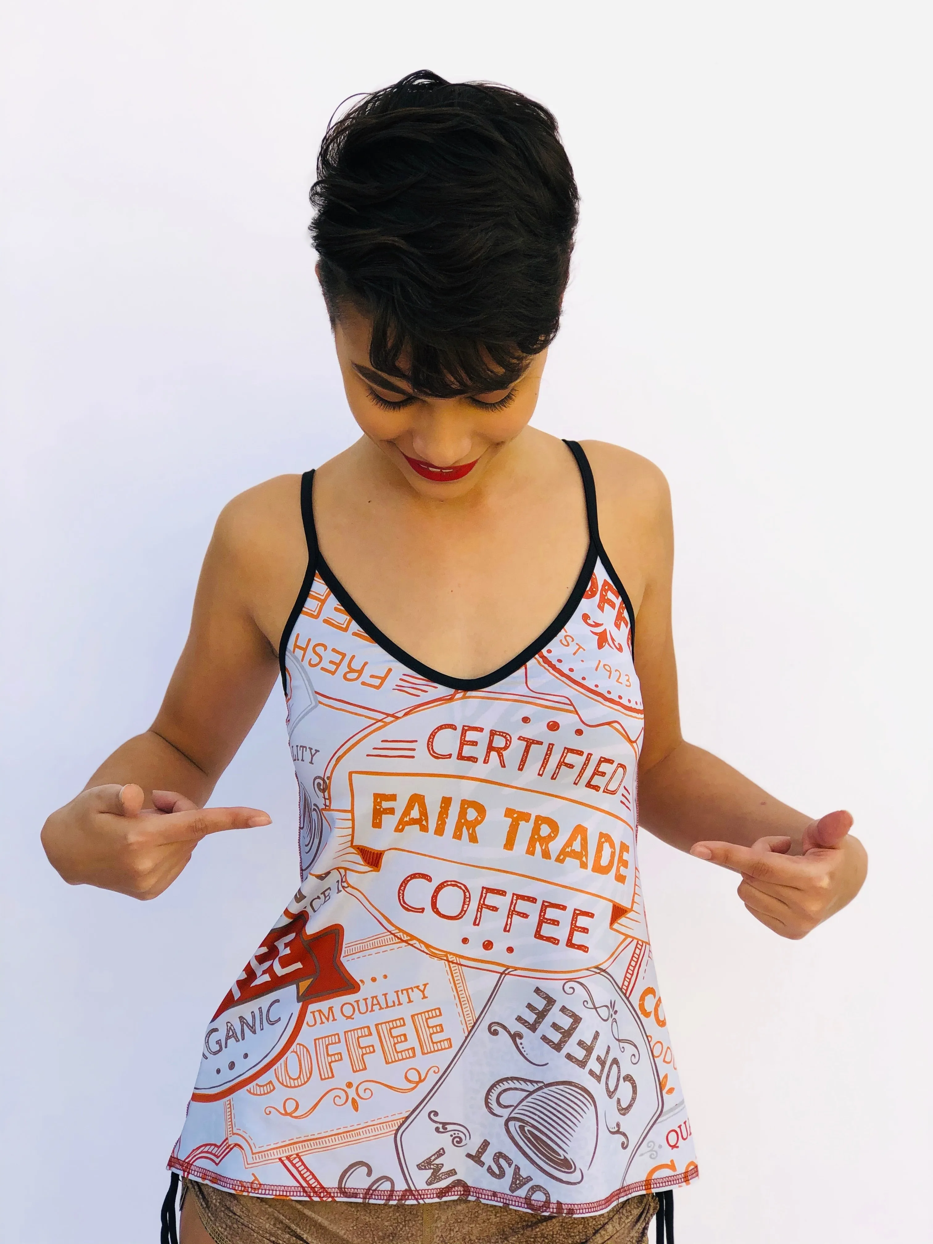 V NECK SPAGHETTI STRAP TOP COFFEE/ANIMAL PRINT
