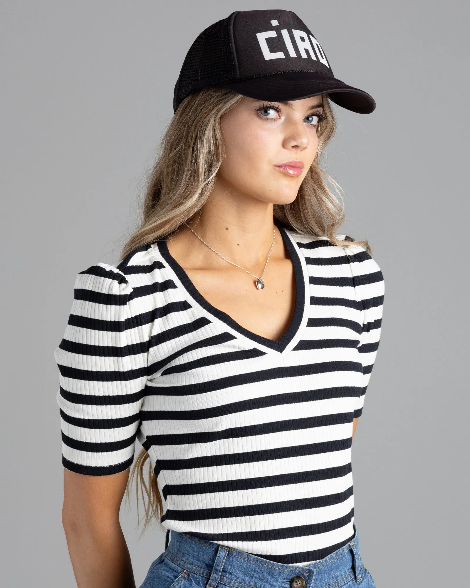 Venice V-Neck